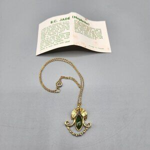 Nephrite Jade on Gold Tone Filigree Leaf Pendant BC Canada 16" Chain
